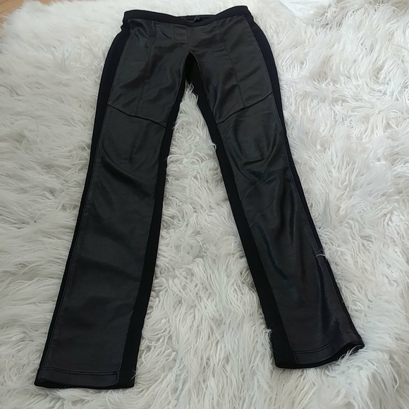 BCBGMaxazria vegan leather and ribbed leggings - Picture 4 of 8